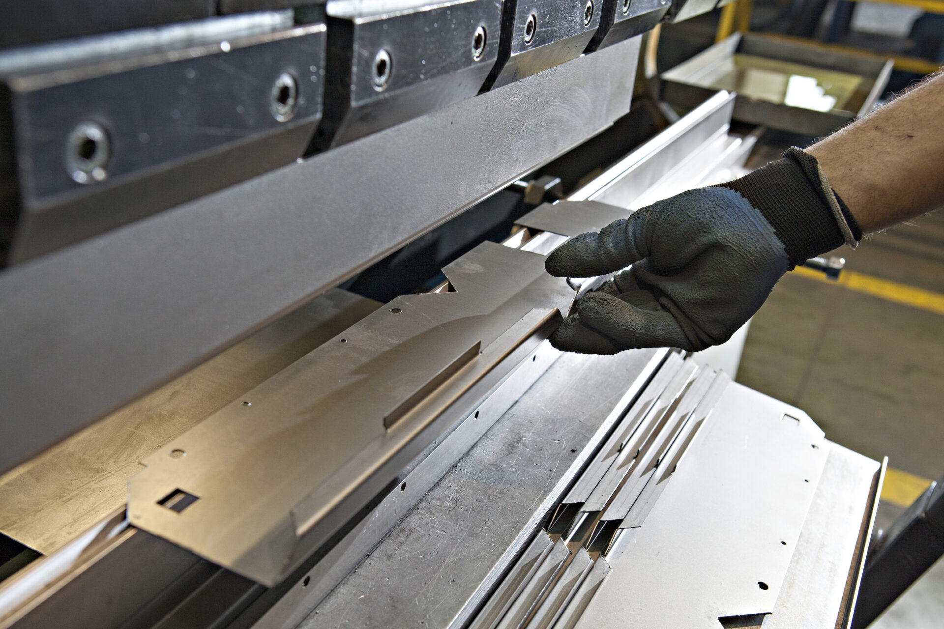 industrial a bending machine for metal LCD Mechanical Inc